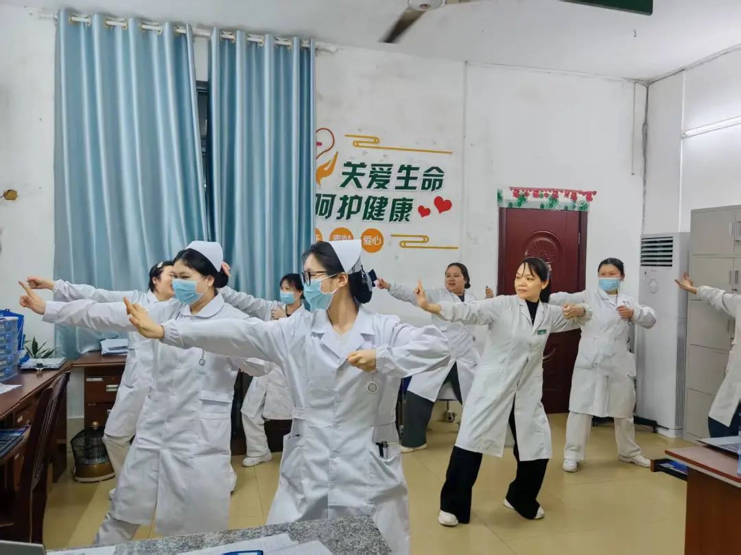 服务亮点 | 用心守护“夕阳红”，从一套“病房养生操”开始